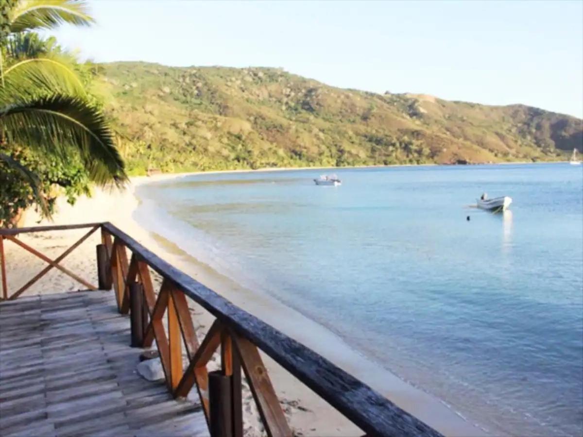 White Sandy Beach-Best Manta Snorkeling Tethi 외부 사진