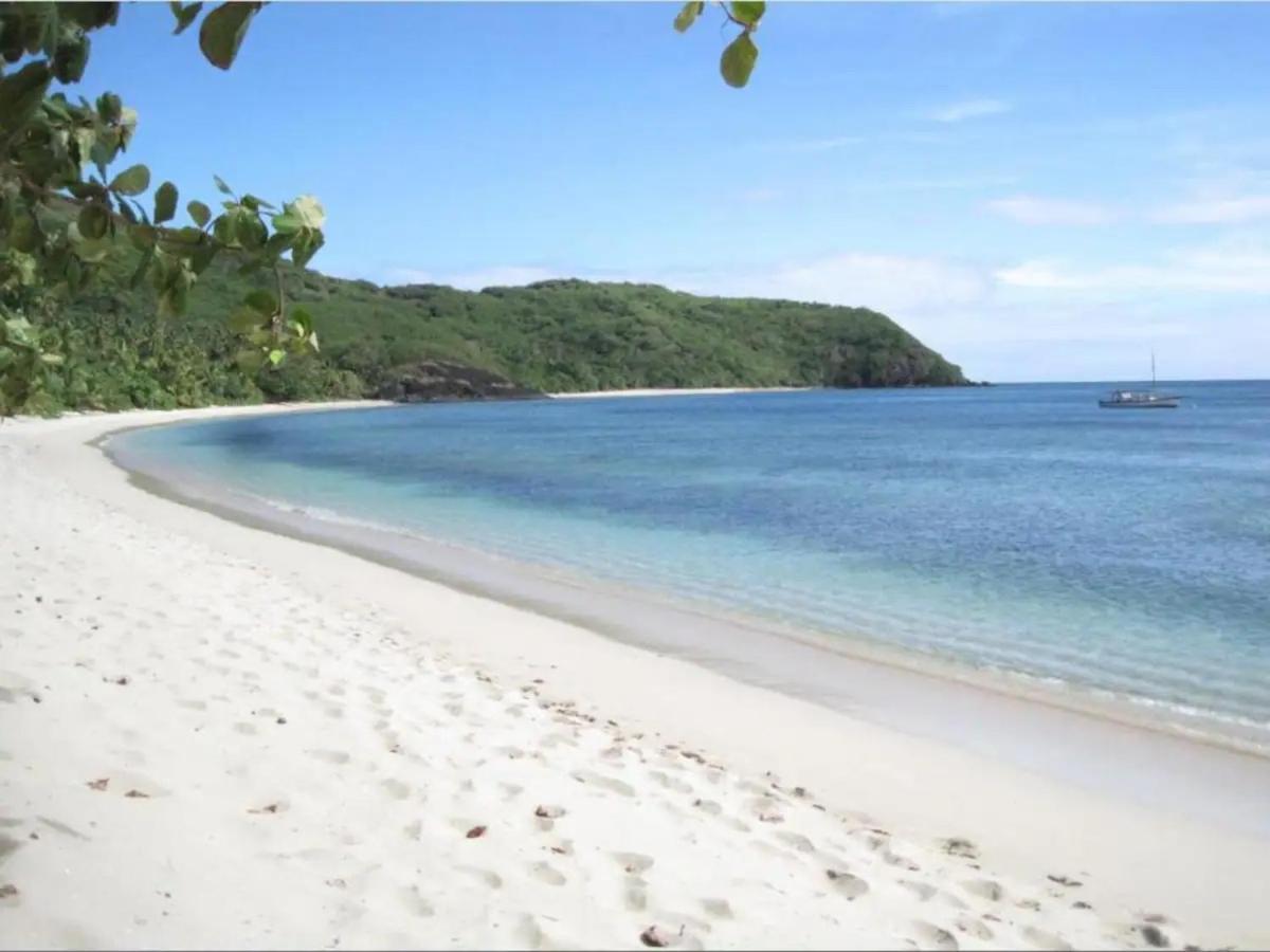 White Sandy Beach-Best Manta Snorkeling Tethi 외부 사진